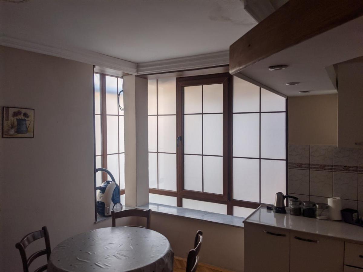 Central Apartment With City View Prizren Kültér fotó